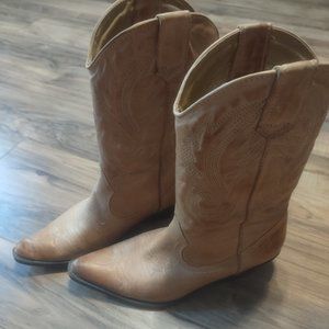 Cowgirl Boots, Size 8